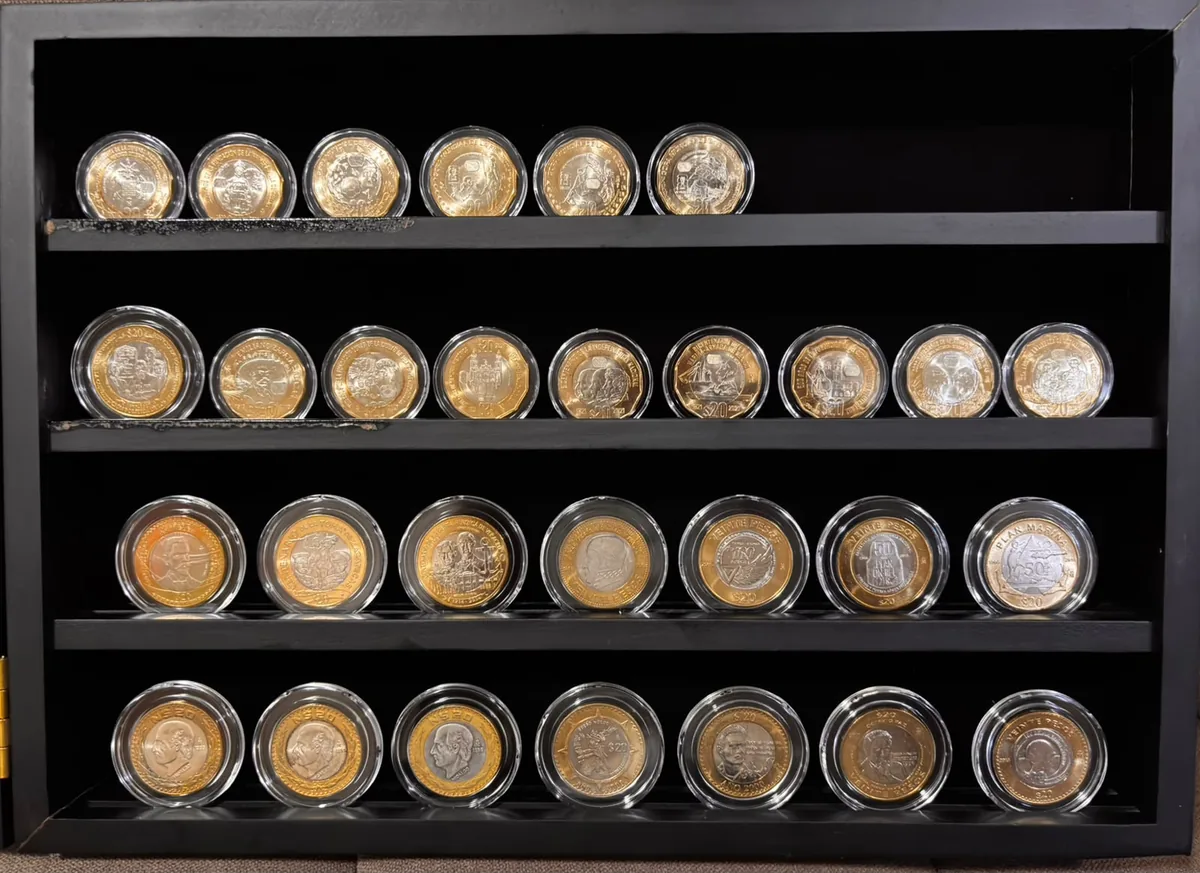 Monedas colección completa 20 pesos conmemorativas de México 2026, en grado UNC y cápsulas, de Hidalgo 1993 al Mundial 2026