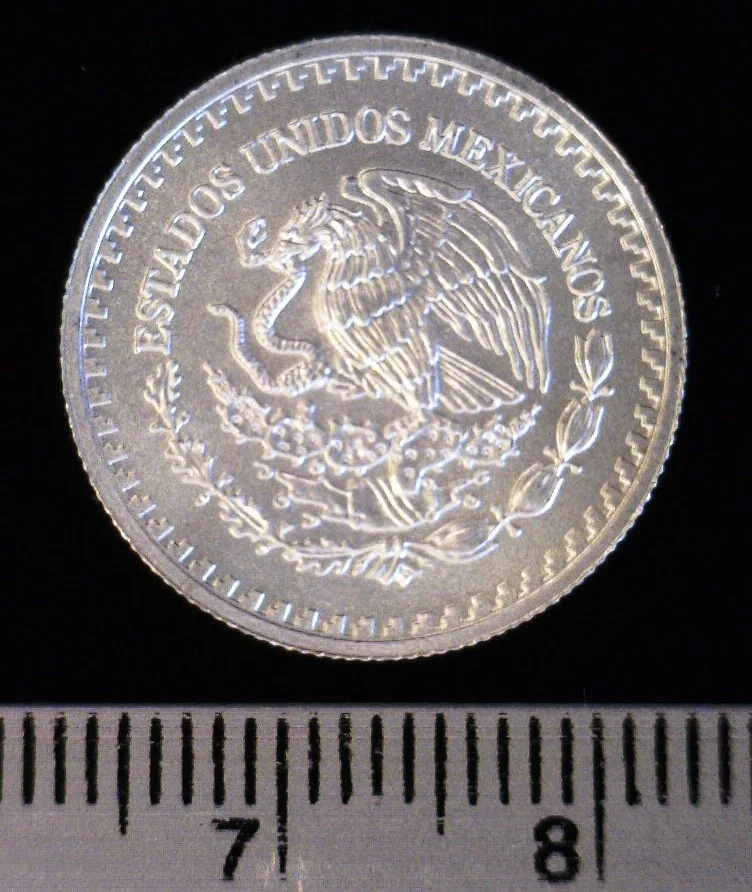 1/10 oz Libertad Plata 2015 · Inventario Banxico 23737 (anverso)
