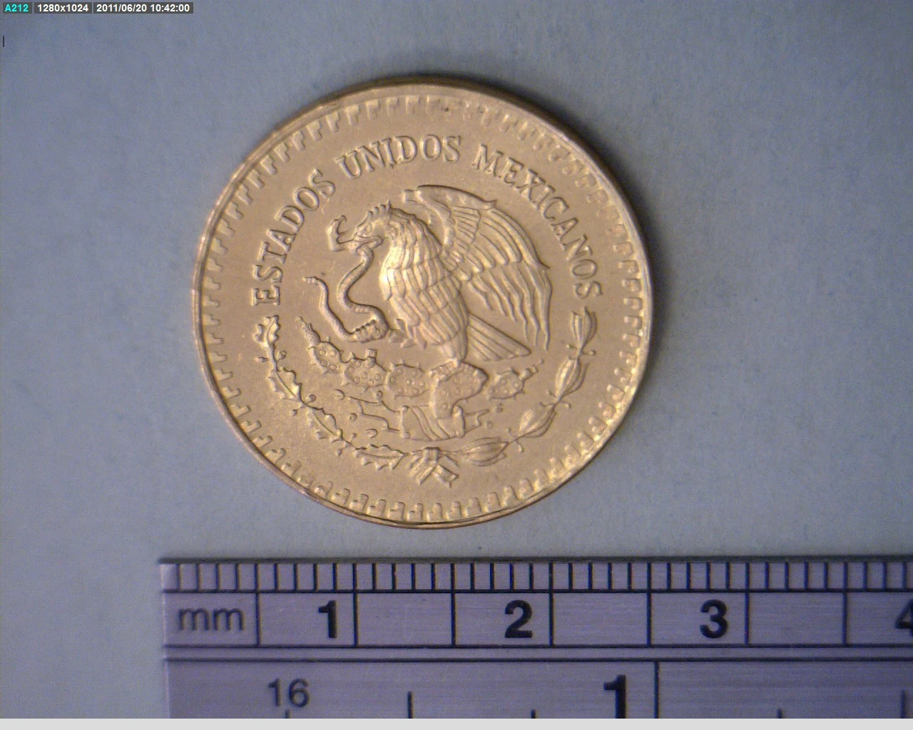 1/4 oz Libertad Oro 1982 · Inventario Banxico 16135 (anverso)