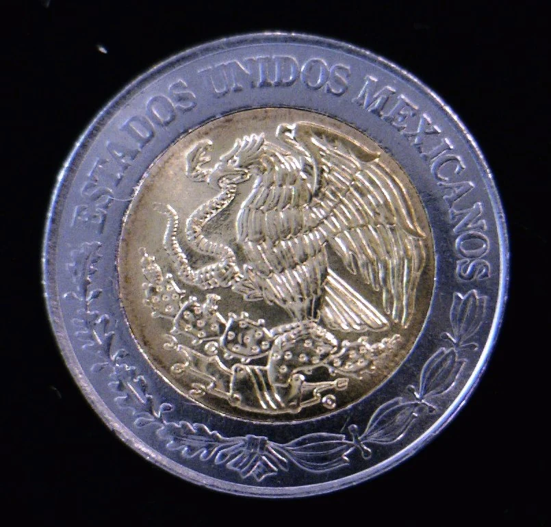 1 Bimetálica 2015 . Inventario Banxico 23596 (anverso)