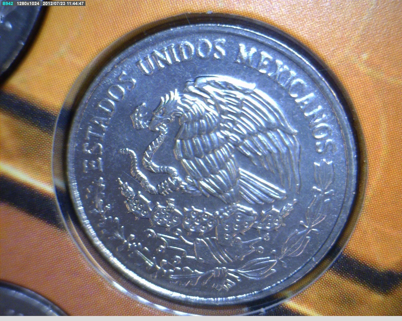 10 Centavos Acero inoxidable 2002 · Anverso