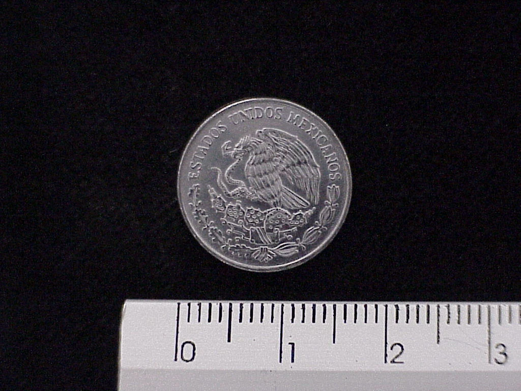 10 Centavos Acero inoxidable 2006 · Anverso