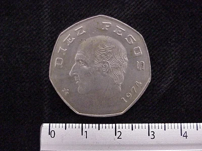 10 Pesos Cuproníquel · Heptagonal · 1974