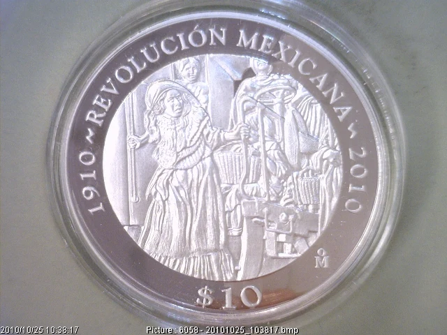 10 Pesos 2010 · Reverso