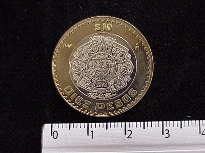 10 Pesos Bimetálica 2004