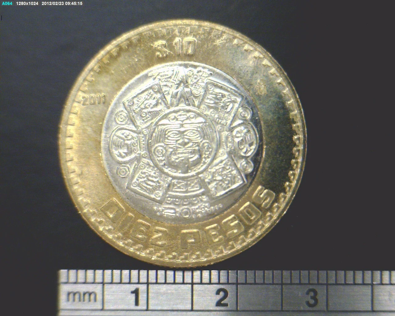 10 Bimetálica 2011 . Inventario Banxico 22712 (reverso)