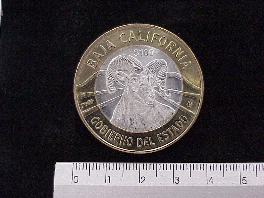 100 Pesos Unión de los Estados Baja California segunda etapa cultural 2005 · Inventario Banxico 21645 (reverso)