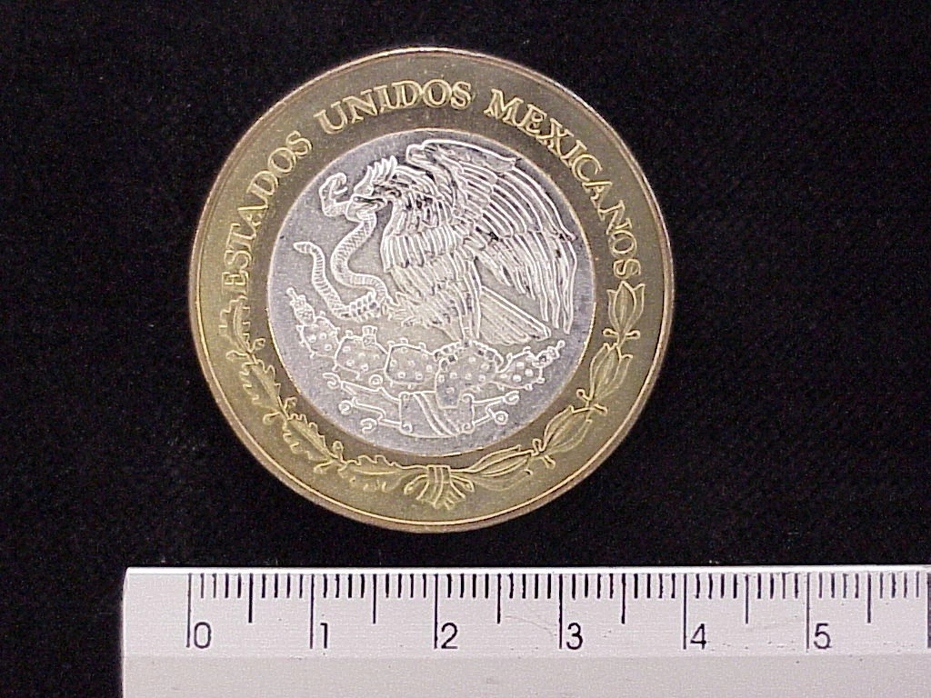 100 Pesos Baja California Escudo 2003 · Inventario Banxico 21444 (anverso)