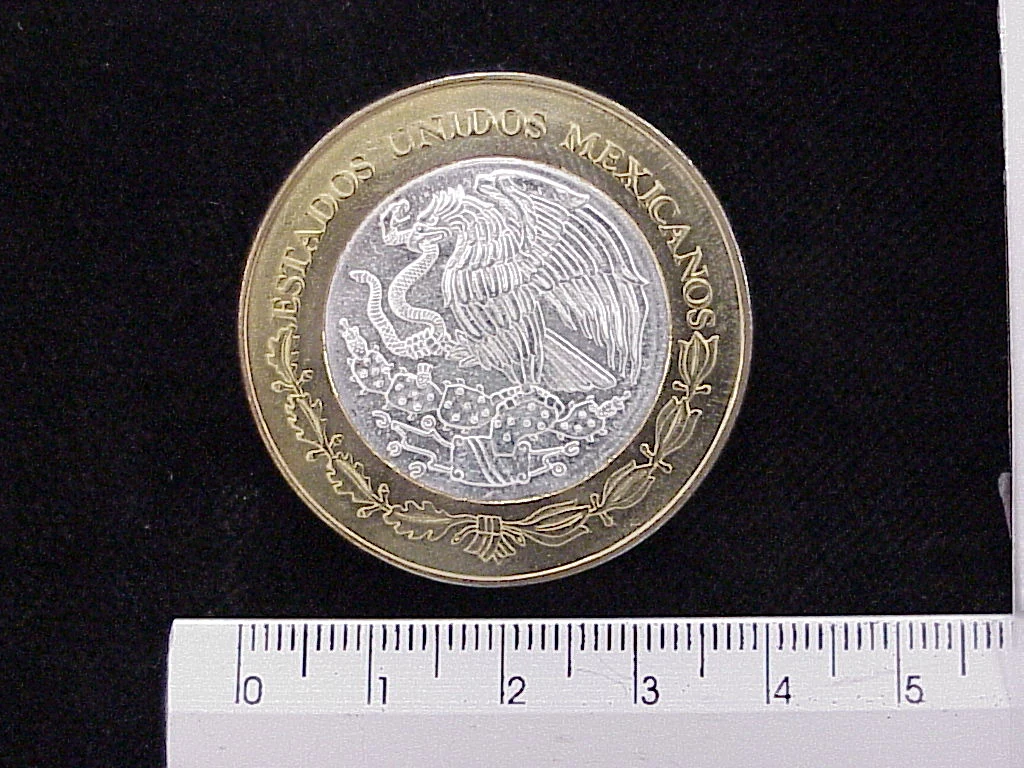 100 Pesos Hidalgo Escudo 2003 · Inventario Banxico 21387 (anverso)