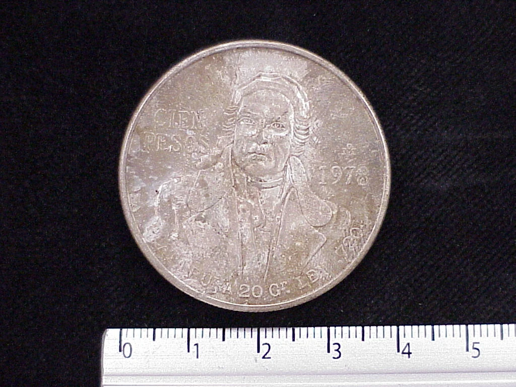 100 Pesos Morelos, Fecha en Línea Abajo del Hombro 1978 · Reverso
