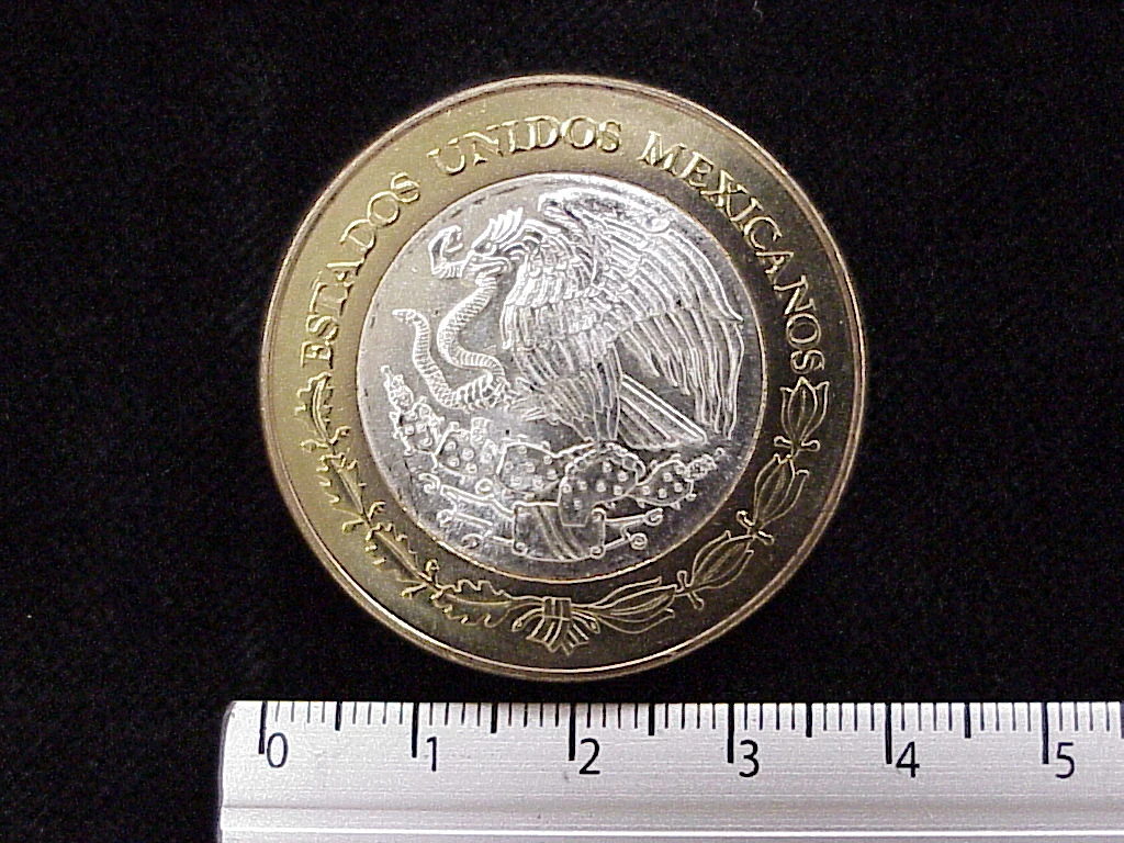 100 Pesos Oaxaca Escudo 2003 · Inventario Banxico 21276 (anverso)
