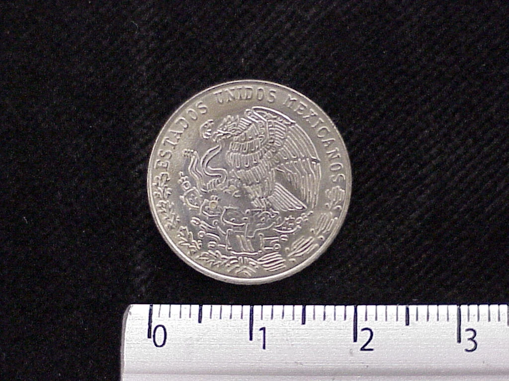 20 Cuproníquel 1980 . Inventario Banxico 12162 (anverso)