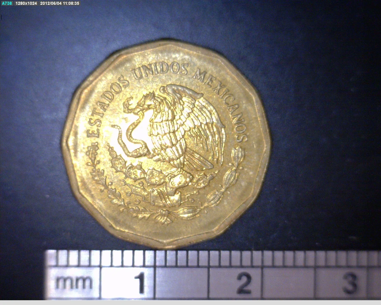 20 Bronce Aluminio 1996 . Inventario Banxico 19030 (anverso)