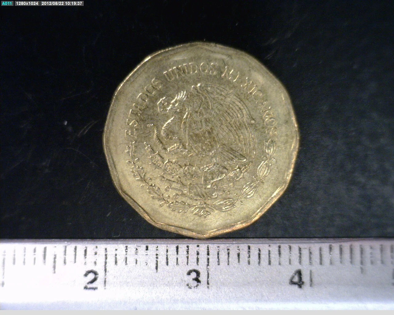20 Centavos Bronce Aluminio 2009 · Anverso