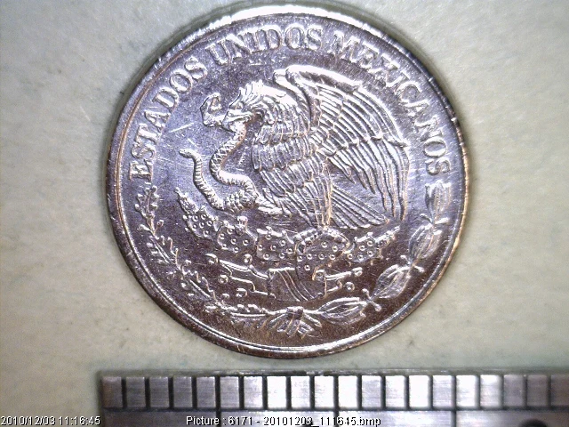 20 Centavos Acero inoxidable 2010 · Anverso