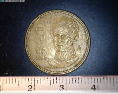 20 Pesos Latón 1985
