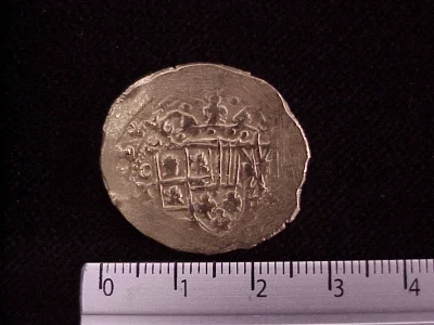 4-escudos-felipe-v-i-1713-mexico - anverso (Banxico)
