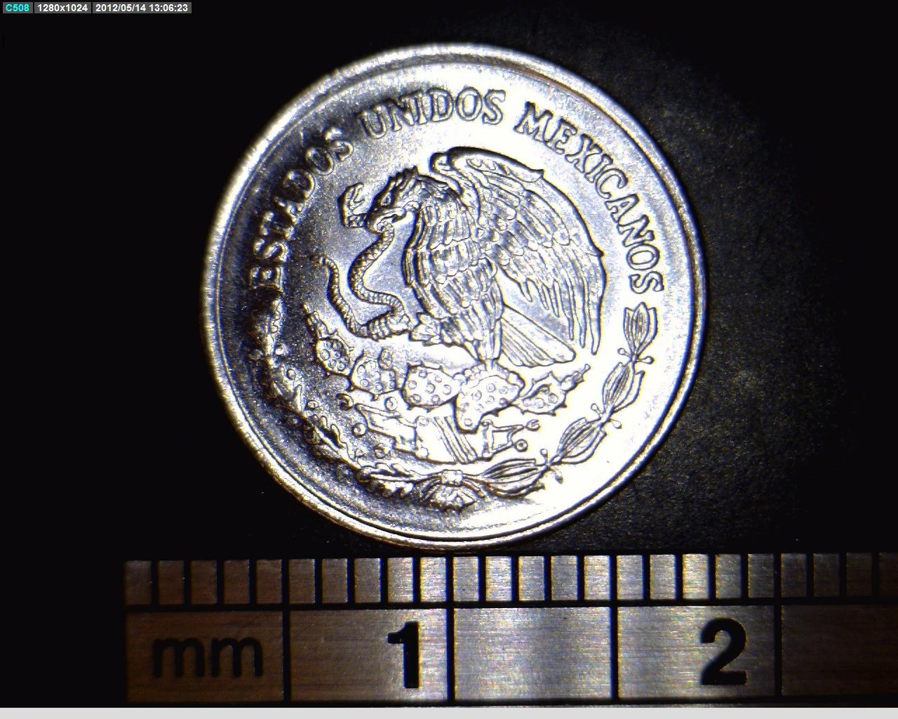 5 Acero inoxidable 1994 . Inventario Banxico 18628 (anverso)