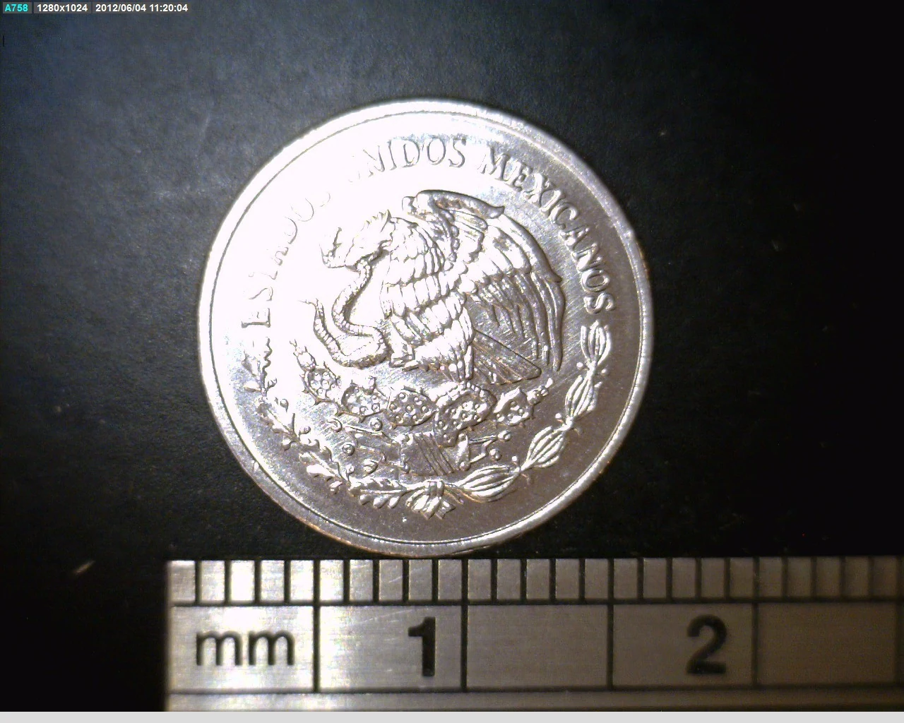 5 Acero inoxidable 1996 . Inventario Banxico 19040 (anverso)