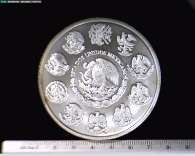 5 oz Libertad Plata 2005 · Inventario Banxico 21799 (anverso)