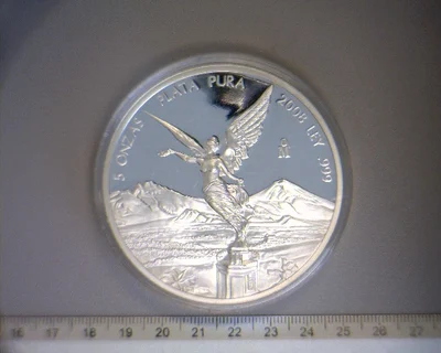 5 oz Libertad Plata 2008 (Espejo) · Inventario Banxico 23817 (reverso)