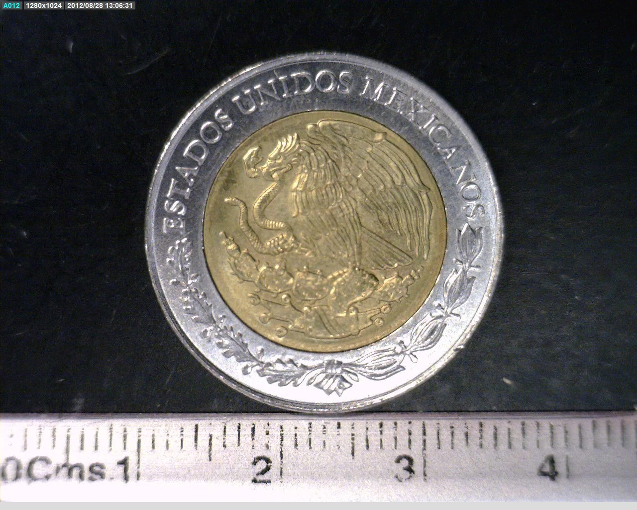 5 Pesos Centenario de la Revolución Mexicana: Carmen Serdán 2009 · Anverso