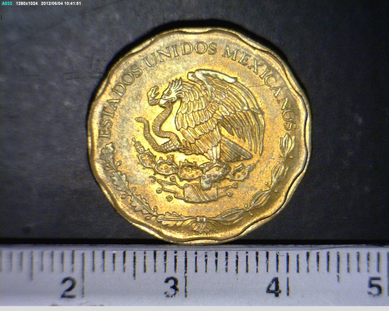 50 Bronce Aluminio 1995 . Inventario Banxico 18995 (anverso)