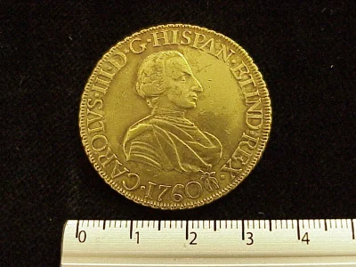 8-escudos-carlos-iii-1760-mexico-mm - anverso (Banxico)
