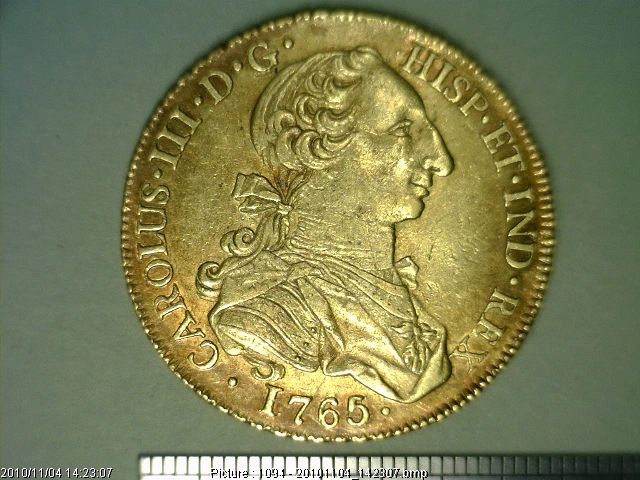 8-escudos-carlos-iii-1765-mexico-mf - anverso (Banxico)