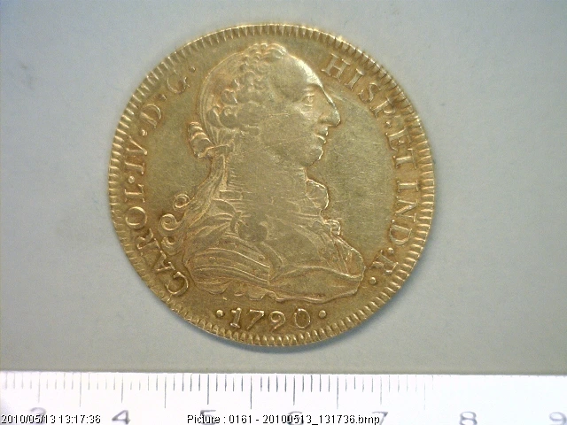 8-escudos-carlos-iv-1790-mexico-fm - anverso (Banxico)