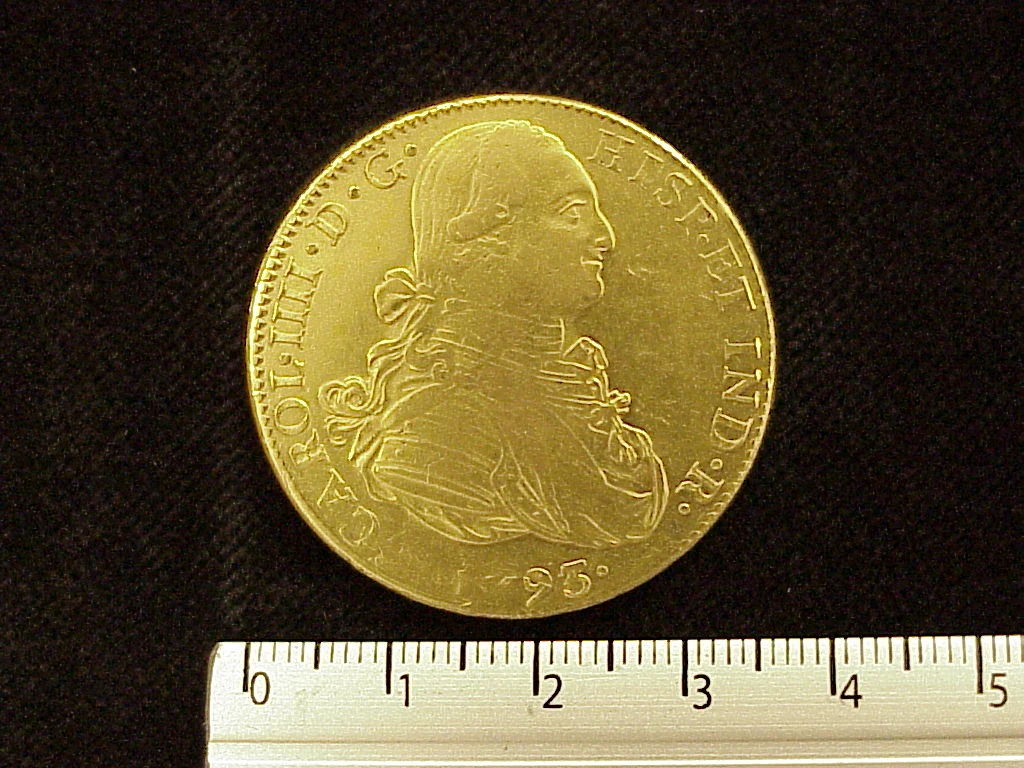 8 Escudos Carlos IV 1793 · Anverso