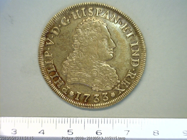 8-escudos-felipe-v-ii-1733-mexico-f - anverso (Banxico)