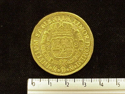 8 Escudos Felipe V II 1735