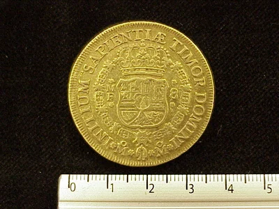 8 Escudos Felipe V II 1737