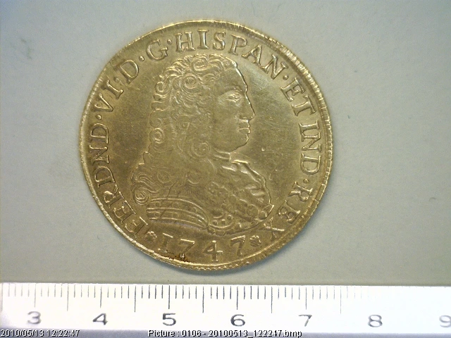 8-escudos-fernando-vi-1747-mexico-mf - anverso (Banxico)