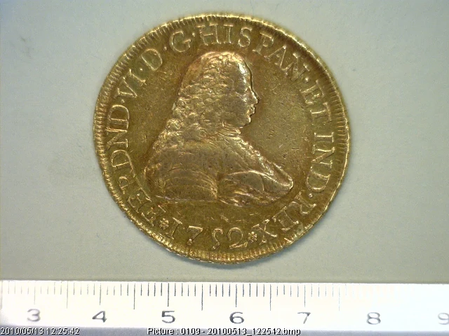 8 Escudos Fernando VI 1752 · Anverso