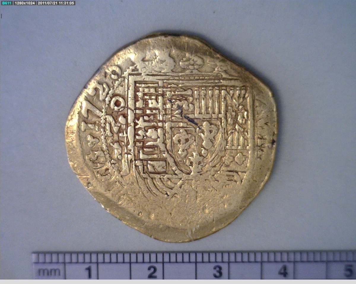 8-escudos-luis-i-1725-mexico-j - anverso (Banxico)