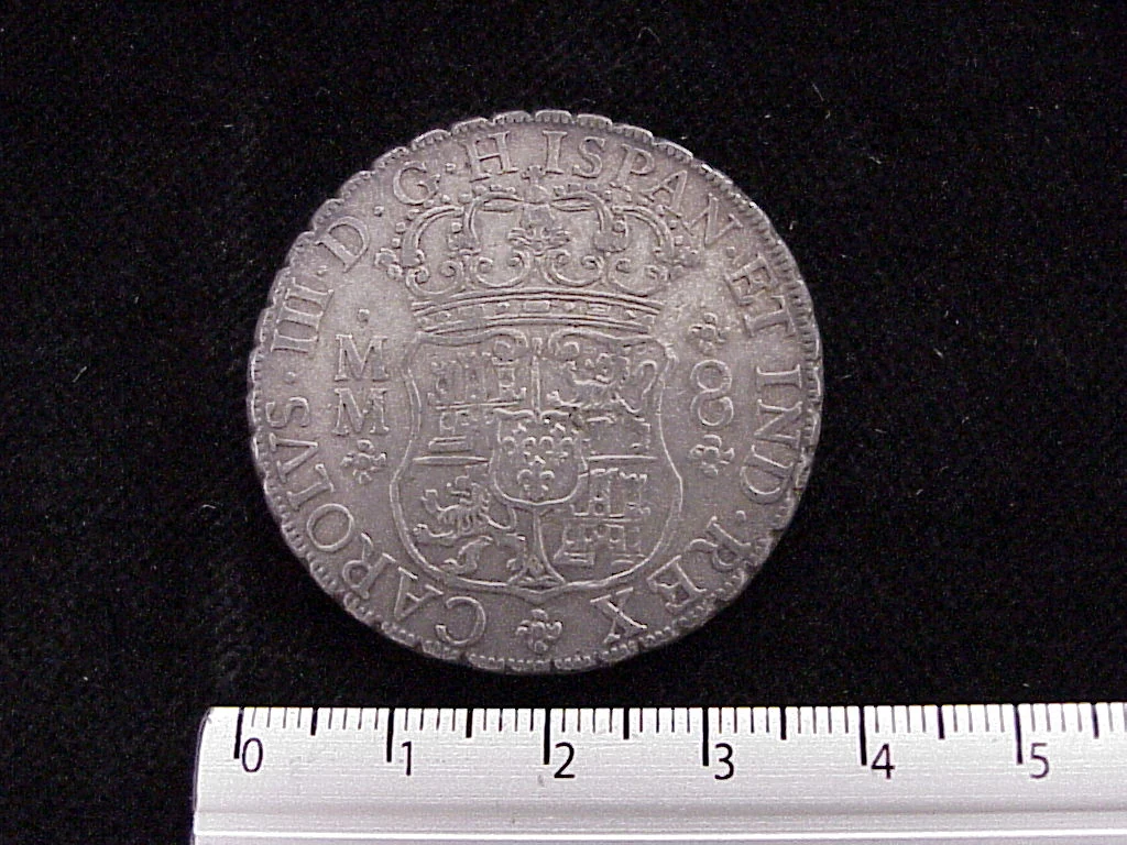 8 Reales Carlos III 1761 · Anverso