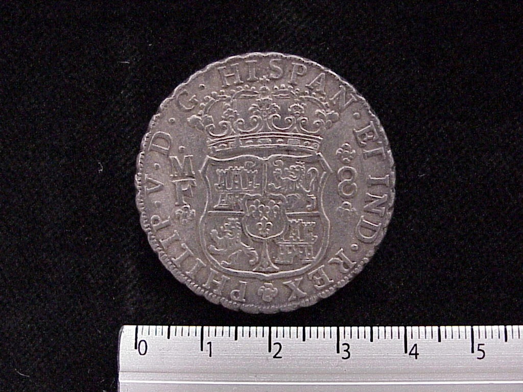 8 Reales Columnario Felipe V 1733-1747 Mo-MF (anverso 1747 inv 841)