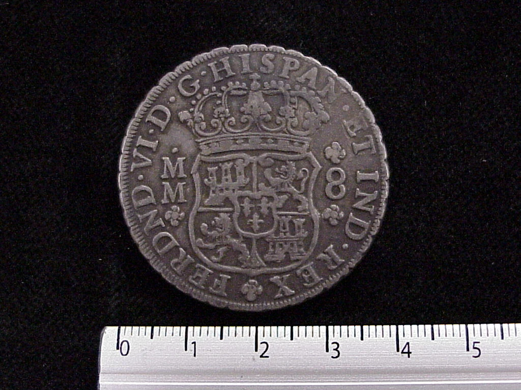 8 Reales Columnario Fernando VI Corona Real 1747-1754 Mo (anverso 1754 inv 1118)