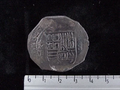8-reales-felipe-iv-1647-mexico-p - anverso (Banxico)