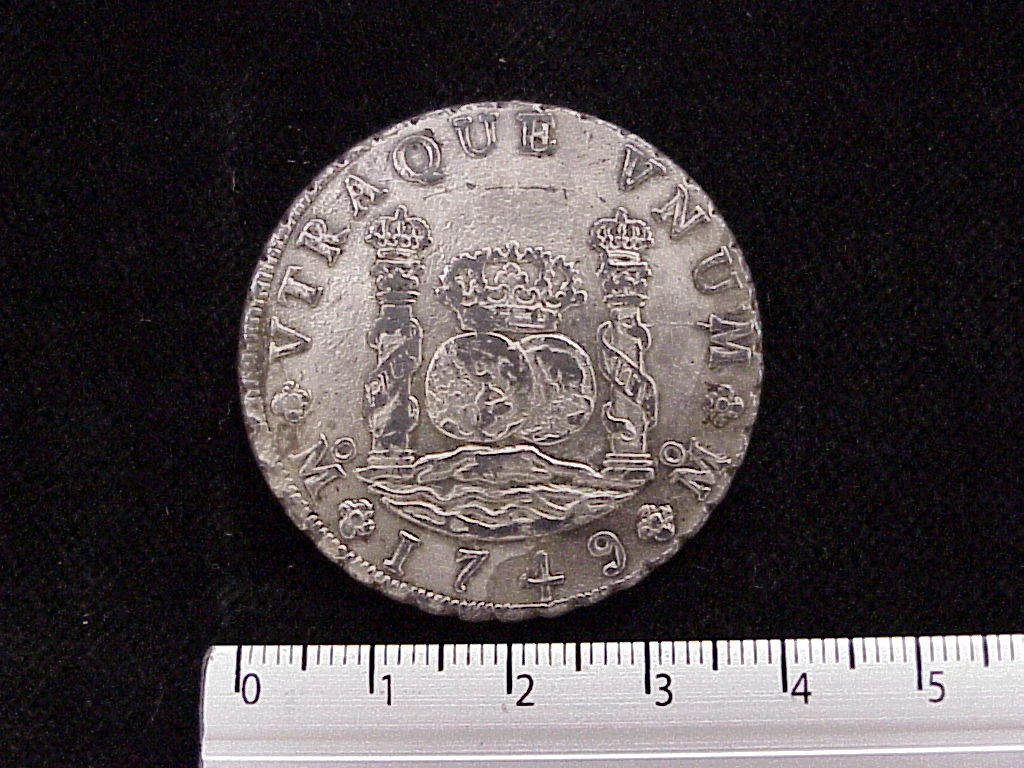 8 Reales Fernando VI 1749 · Reverso