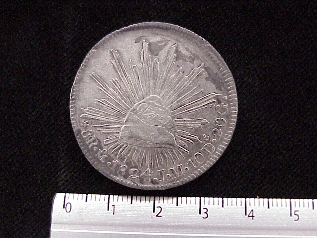 8 Reales Octaval 1824 · Reverso