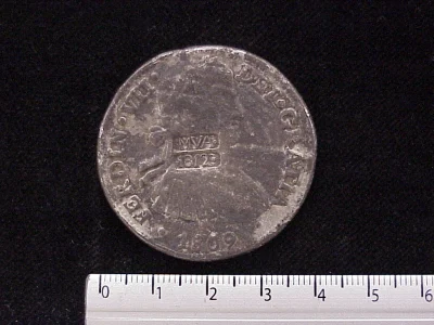 8-reales-resellos-contramarcas-1809-mexico-hj - anverso (Banxico)