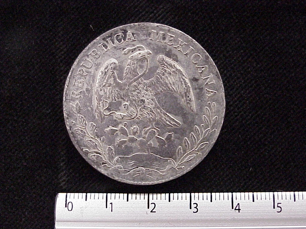 8 Plata 1889 . Inventario Banxico 5756 (anverso)