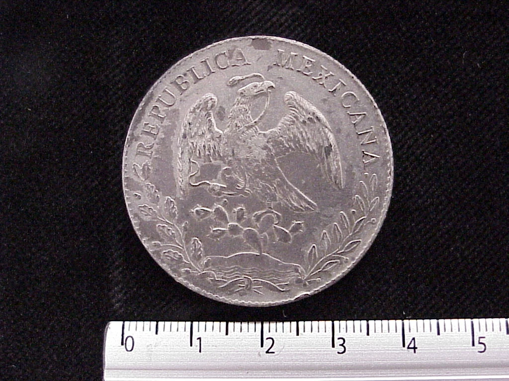 8 Plata 1892 . Inventario Banxico 5767 (anverso)