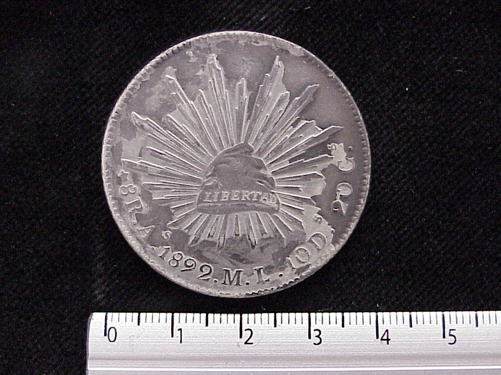 8 Plata 1892 . Inventario Banxico 5768 (reverso)