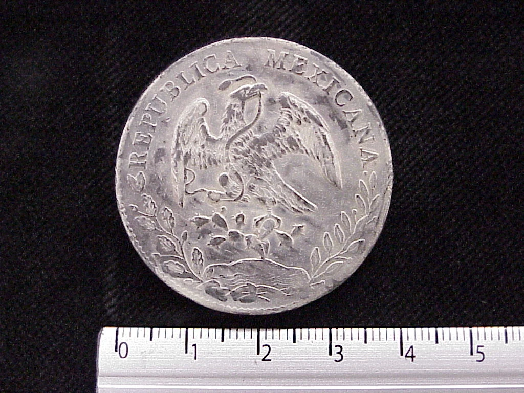 8 Plata 1895 . Inventario Banxico 5776 (anverso)