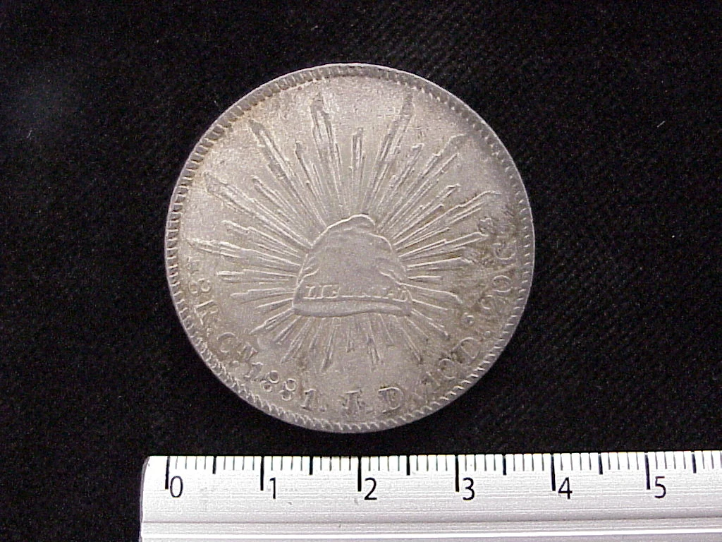 8 Plata 1881 . Inventario Banxico 6024 (reverso)