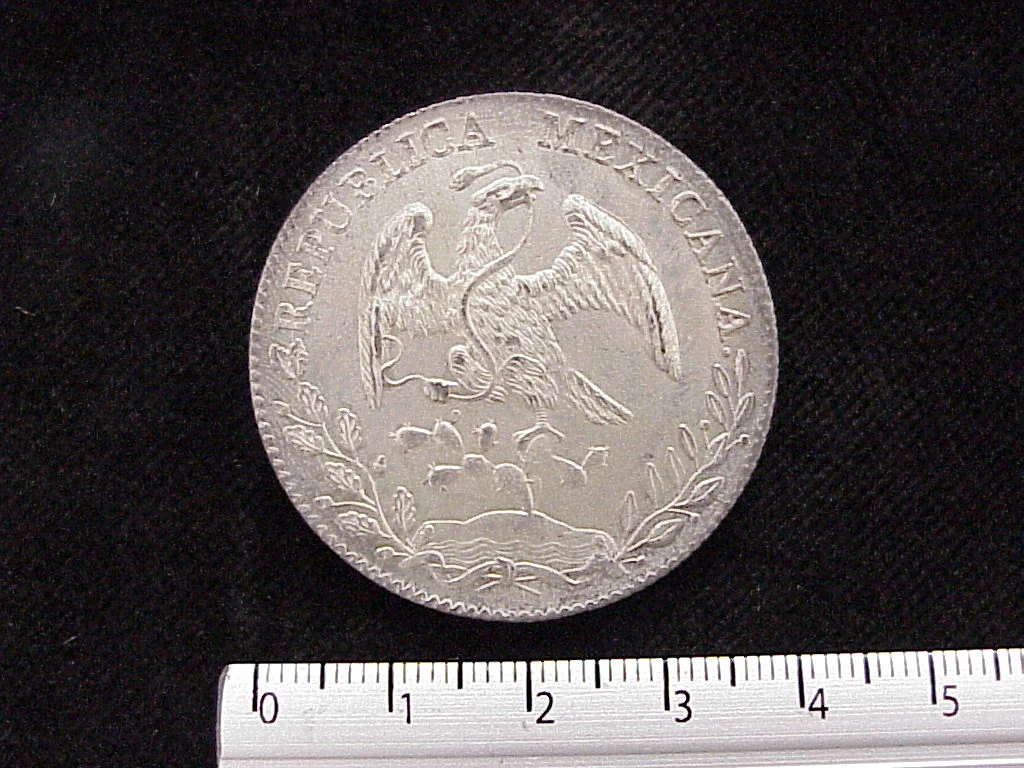 8 Plata 1887 . Inventario Banxico 6050 (anverso)